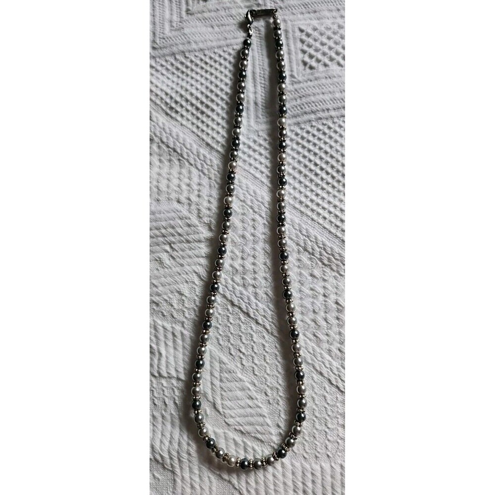 Vtg Signed NAPIER Gray Silvertone FAUX PEARL strand bead Necklace